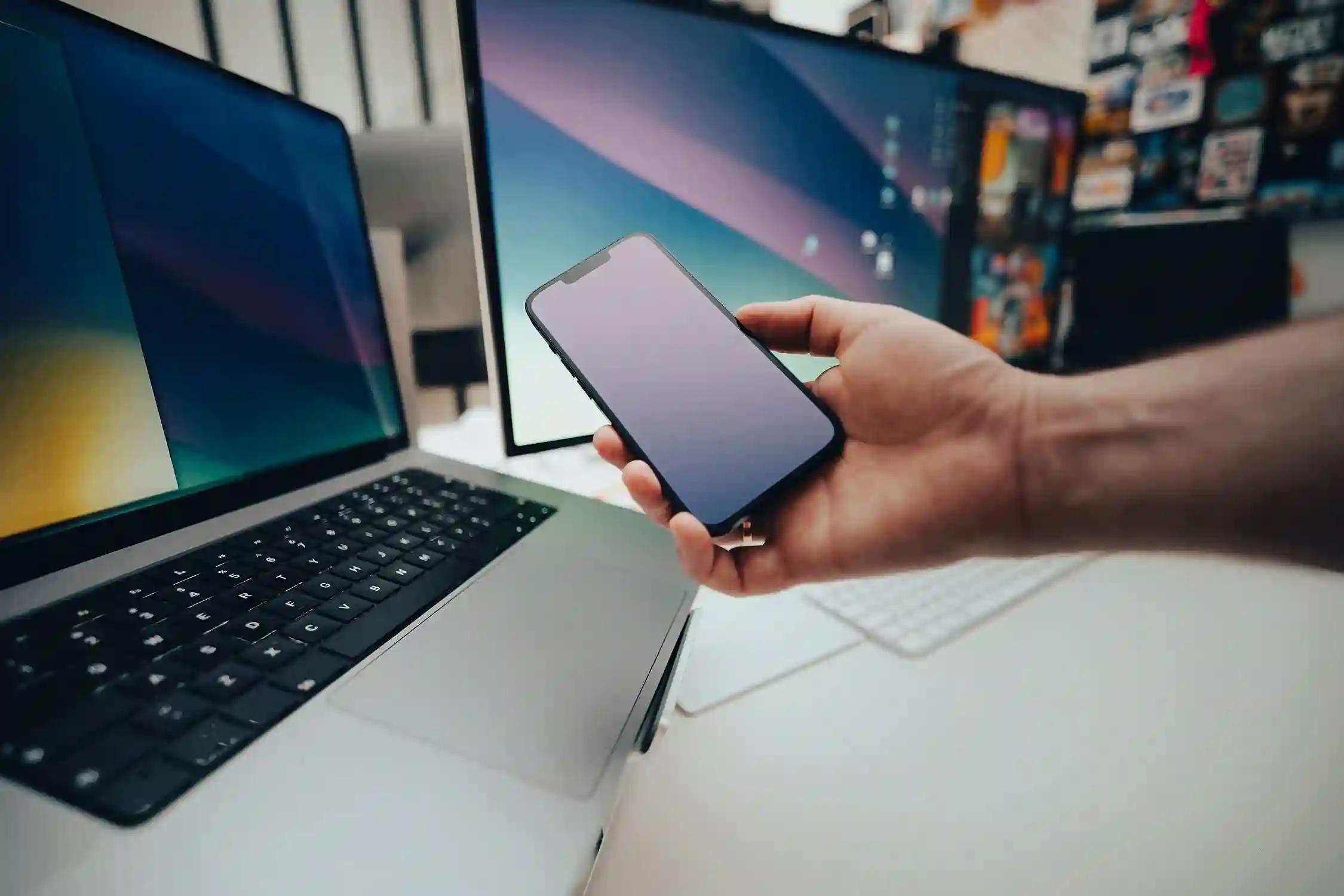 Web application development in Winnipeg